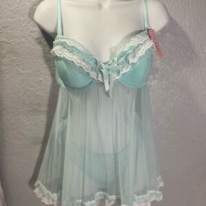 Elegant Lace Trim Babydoll Lingerie in Light Green